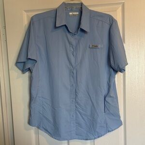 Columbia PFG women’s blue short sleeve snap down fishing shirt size XL